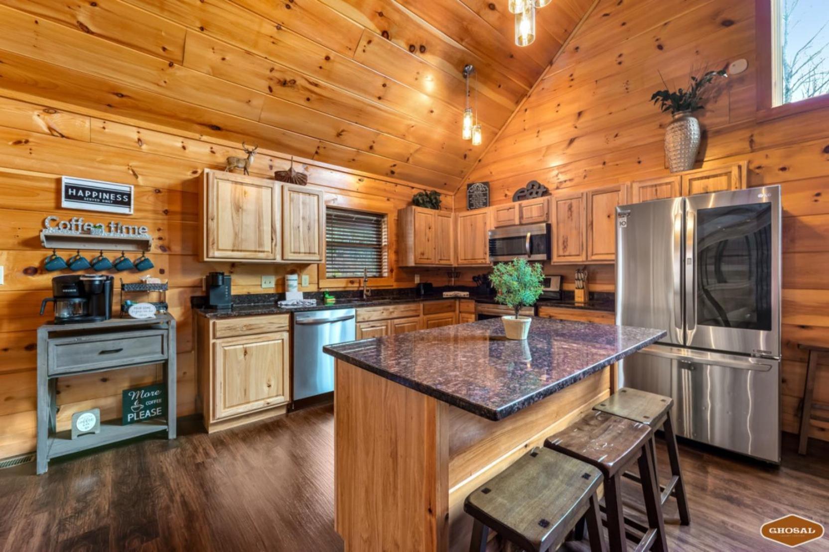Whispering Pines Retreat By Ghosal Luxury Lodging Gatlinburg Exterior foto