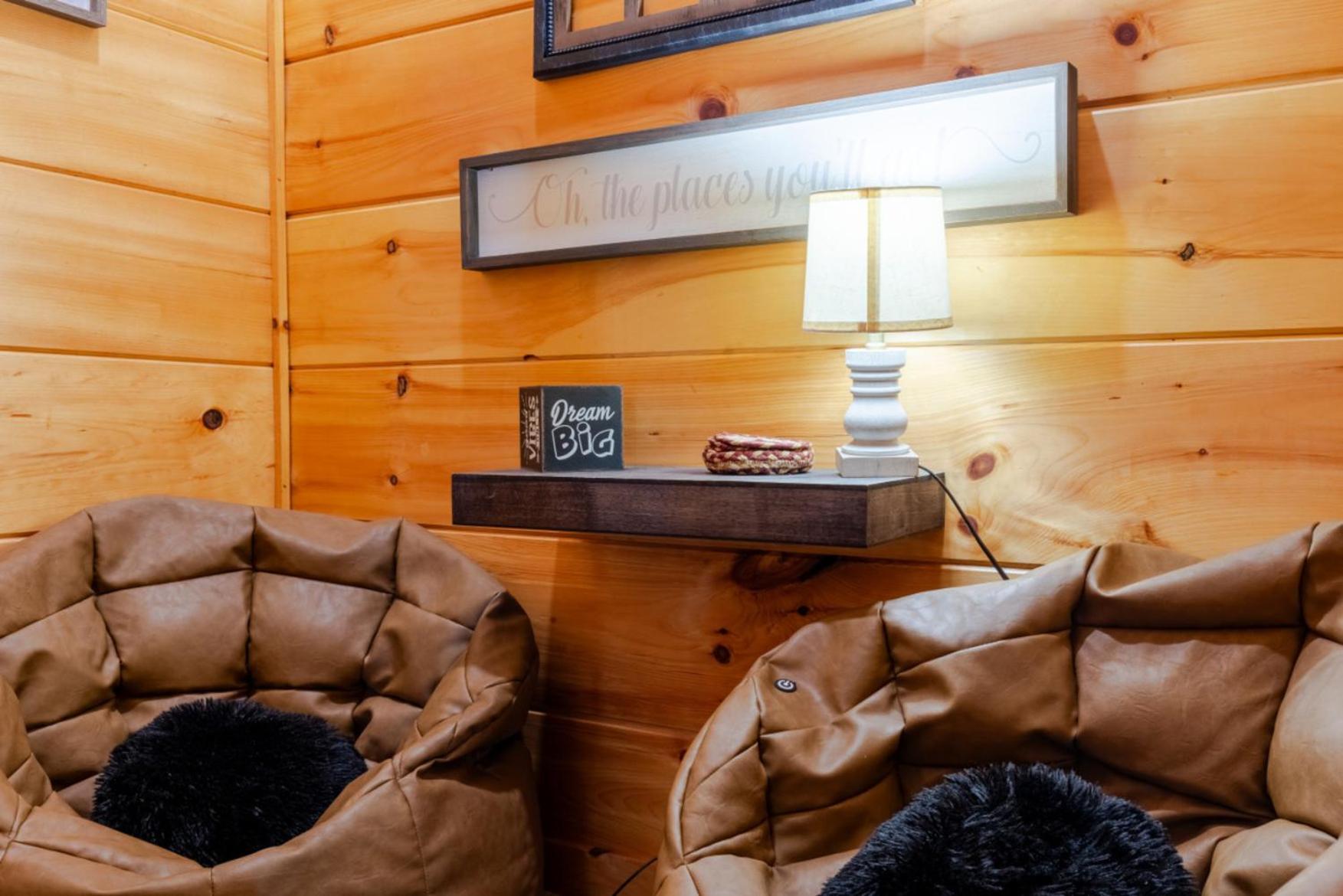 Whispering Pines Retreat By Ghosal Luxury Lodging Gatlinburg Exterior foto